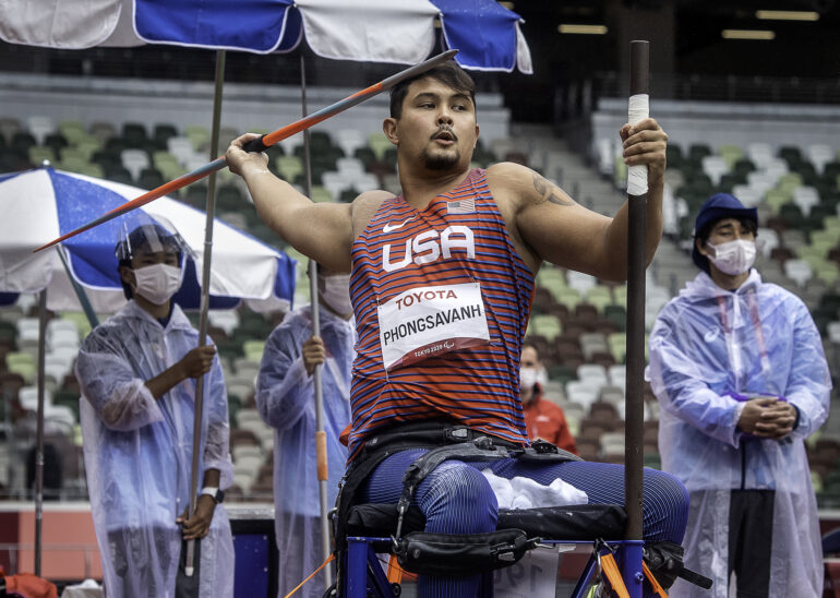 Justin Phongsavanh on his way to a bronze medal at the Tokyo 2020 Paralympics.