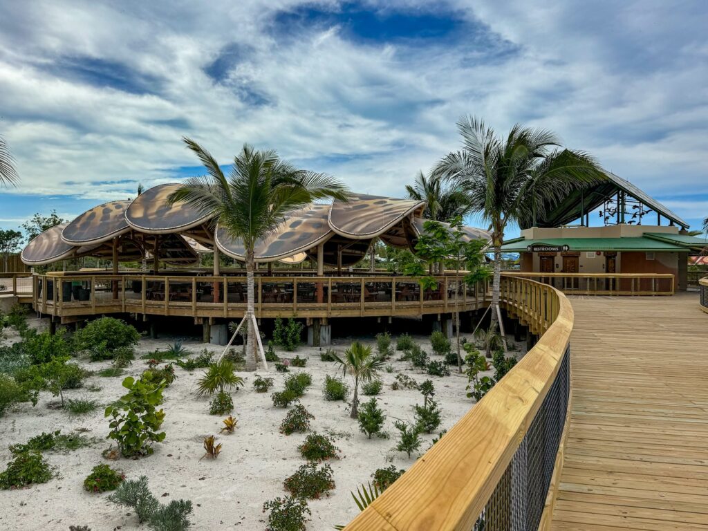 Boardwalk and rooftop Lookout Cay