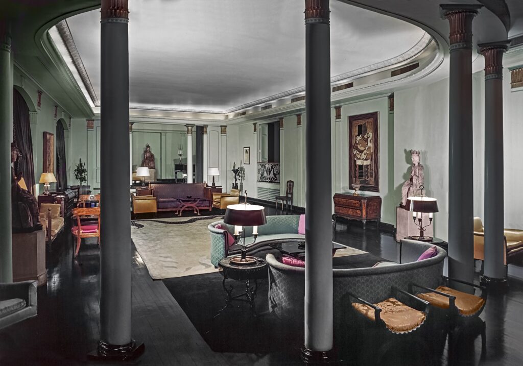 Early Kodachrome photo of the south tower lounge.