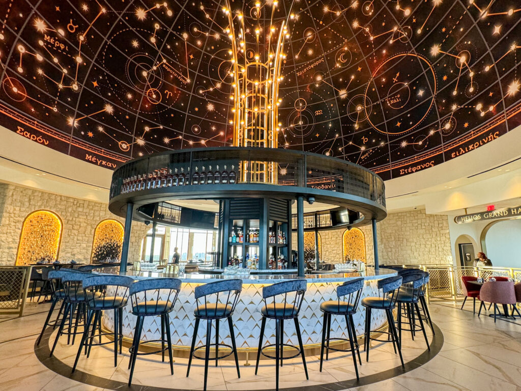 Bar Helios_Brooke McDonald