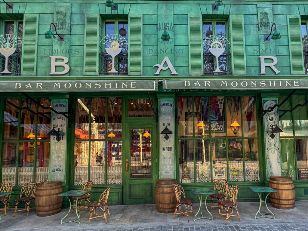Bar Moonshine_Brooke McDonald