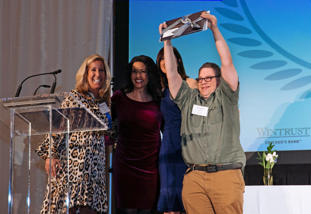 Keshet accepts 2019 Philanthropy Award. Photo by Jaclyn Simpson.