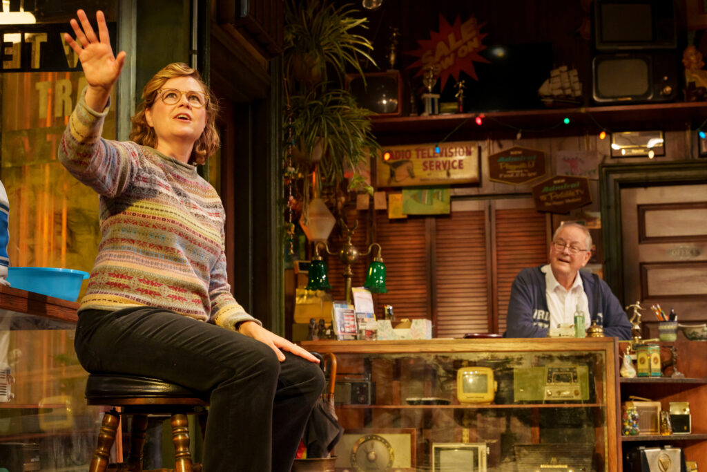 Jenna Fischer and Francis Guinan in Ashland Avenue at Goodman Theatre. 