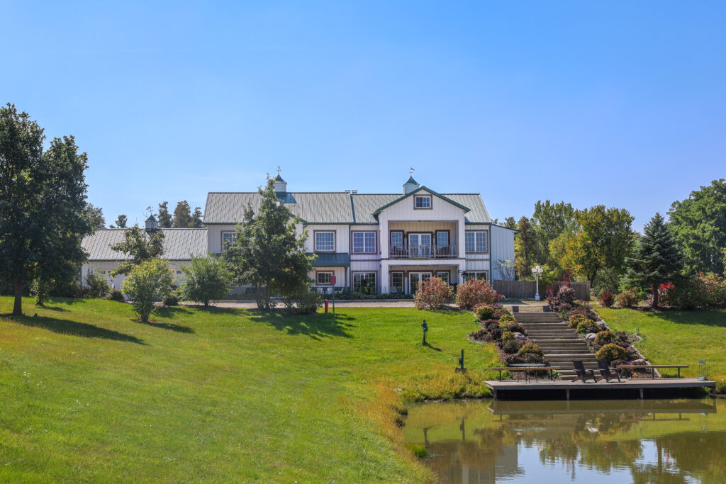 PAWS Chicago Rescue Ranch