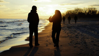 Facing a Difficult Decision? 8 Steps to Help You Find the Right Path